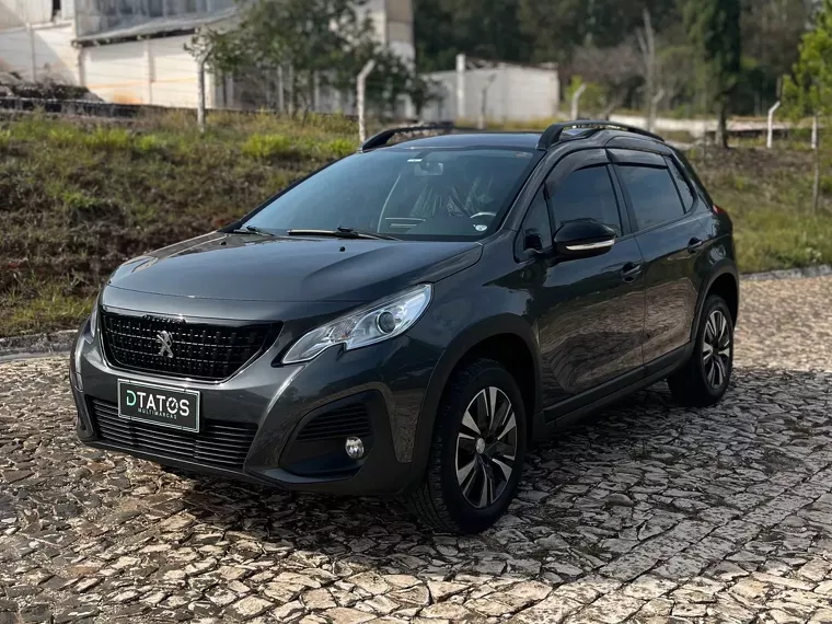 Peugeot 2008 Cinza 3