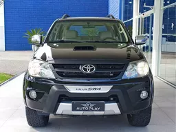 Toyota Hilux SW4