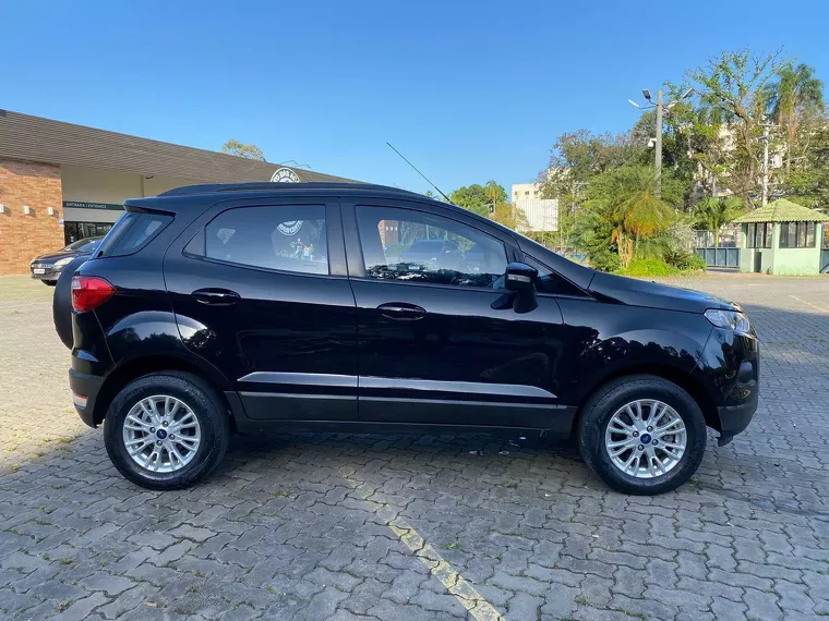 Ford Ecosport Preto 8