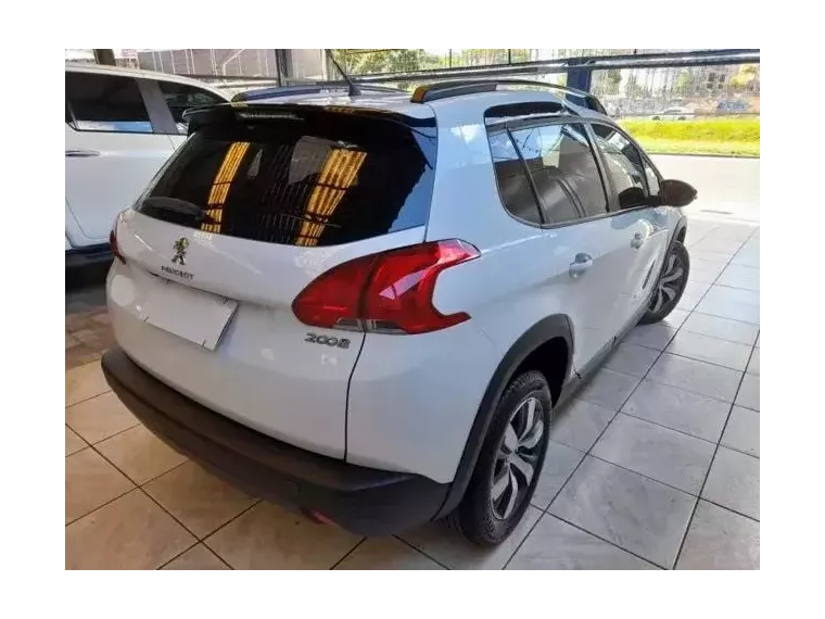 Peugeot 2008 Branco 9