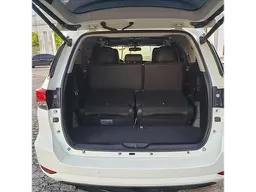 Toyota Hilux SW4