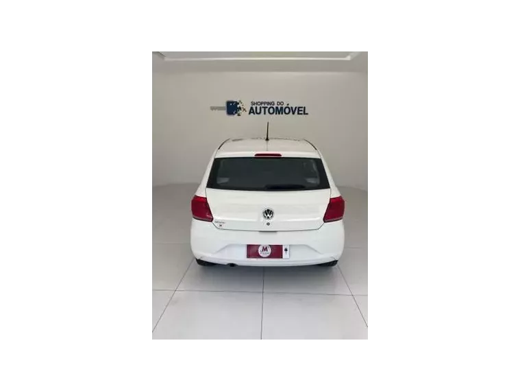 Volkswagen Gol Branco 13