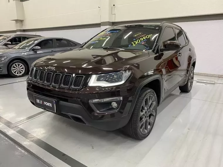 Jeep Compass Marrom 8