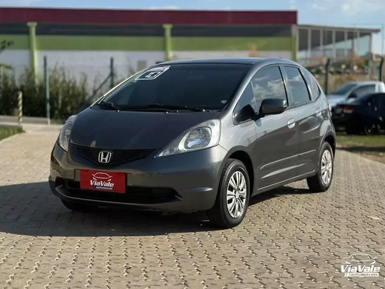 Honda FIT Cinza 1