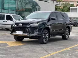 Toyota Hilux SW4