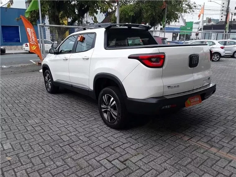 Fiat Toro Branco 14