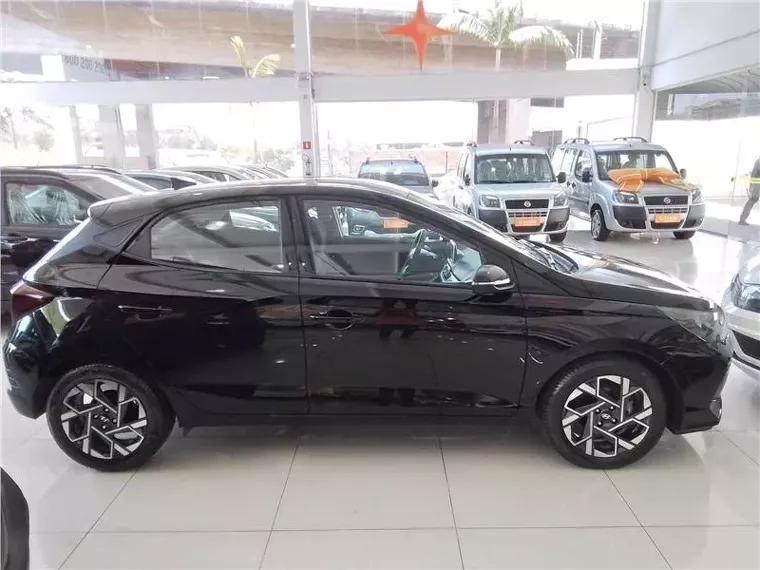 Hyundai HB20 Preto 3