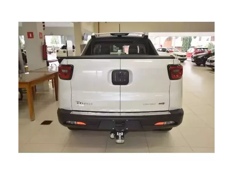 Fiat Toro Branco 5