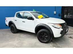 Mitsubishi L200 Outdoor