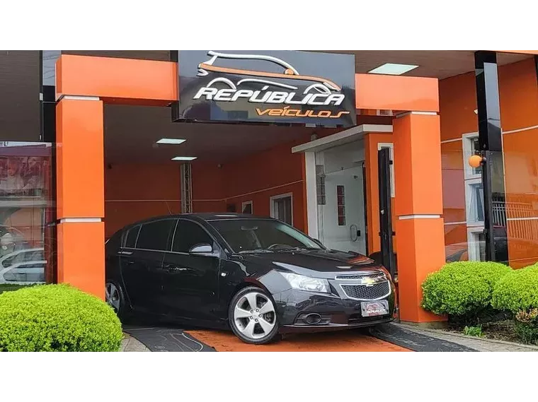 Chevrolet Cruze Preto 1