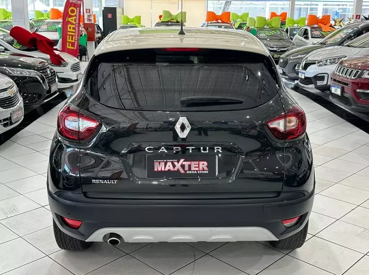 Renault Captur Preto 9