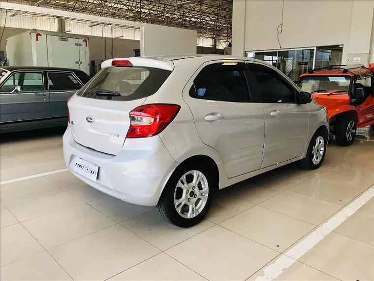 Ford KA Prata 13