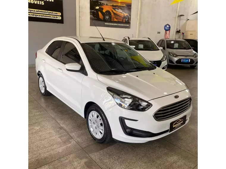 Ford KA Branco 4