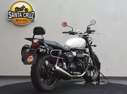 Triumph Street Twin