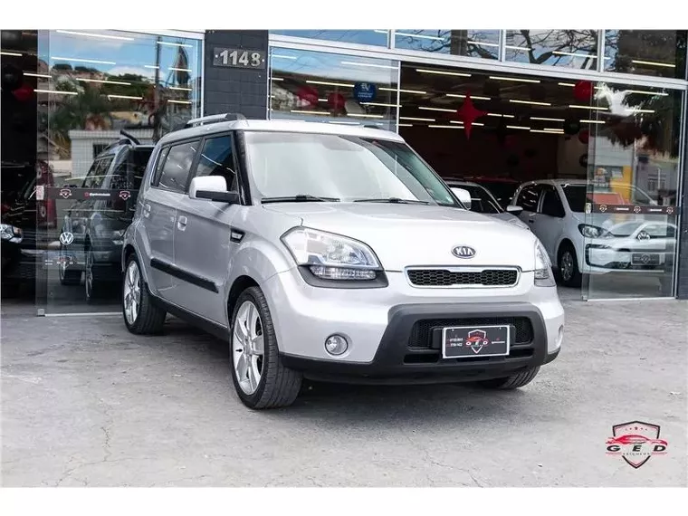 KIA Soul Prata 1