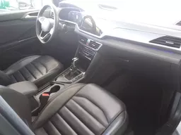 Volkswagen Taos