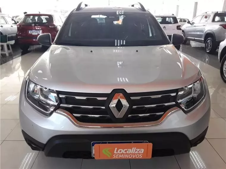 Renault Duster Prata 12