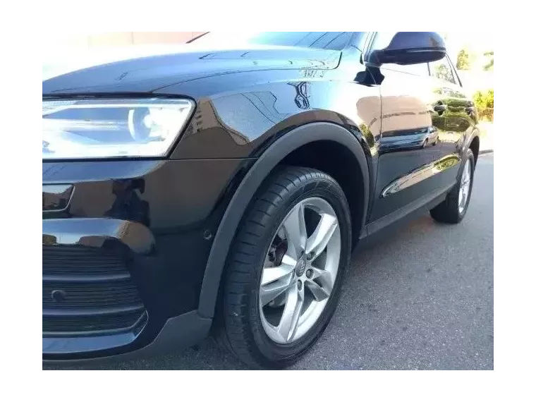 Audi Q3 Preto 7