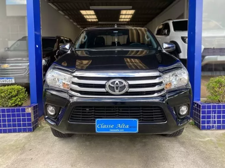 Toyota Hilux Preto 7