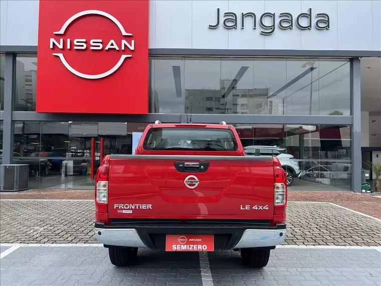 Nissan Frontier Vermelho 9