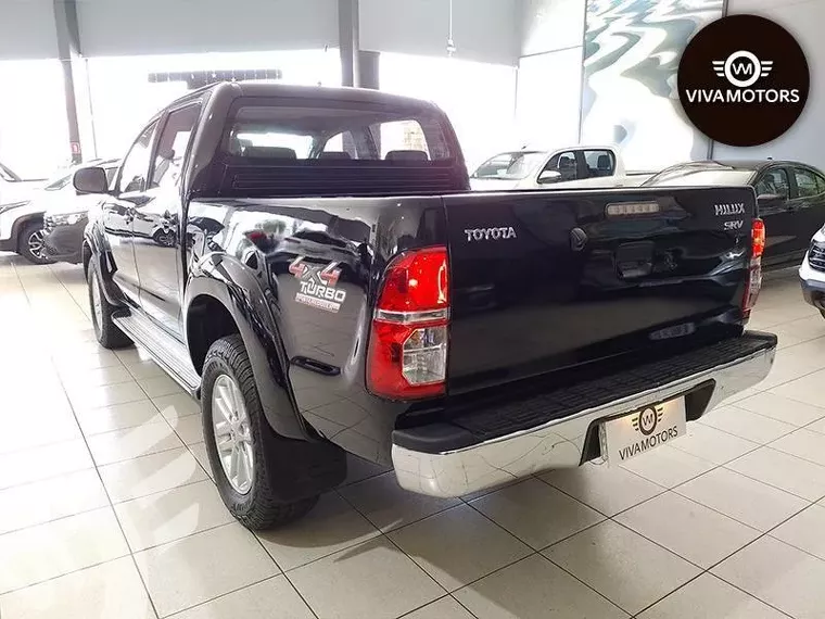 Toyota Hilux Preto 3