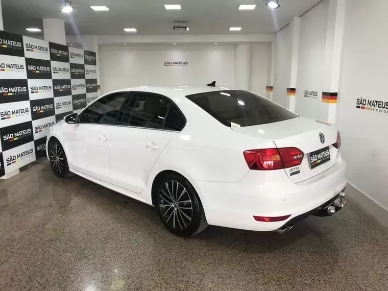 Volkswagen Jetta Branco 6