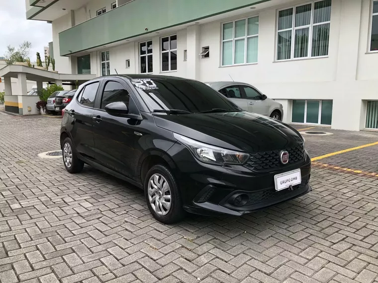 Fiat Argo Preto 1