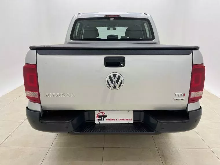 Volkswagen Amarok Prata 6