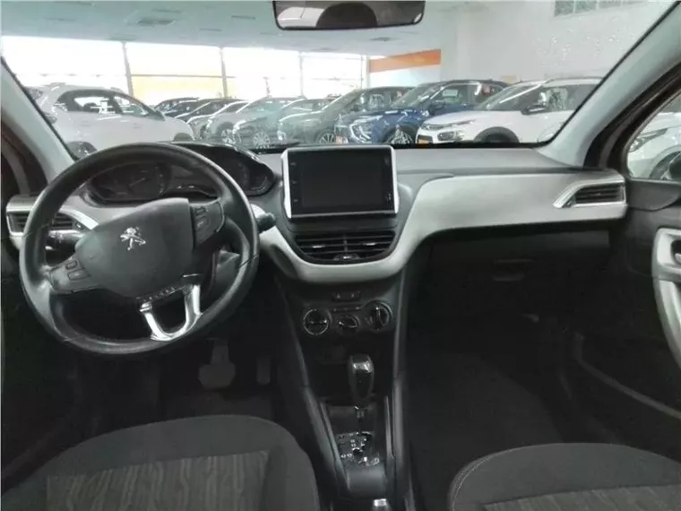 Peugeot 2008 Cinza 6