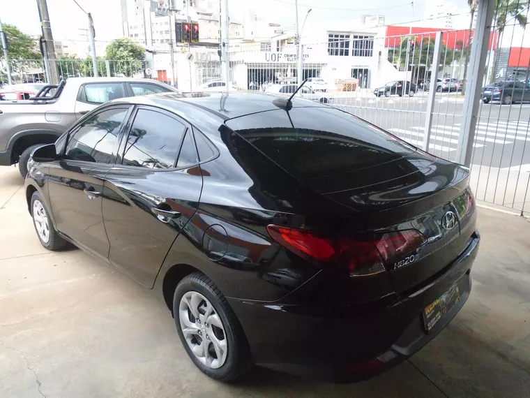 Hyundai HB20S Preto 10