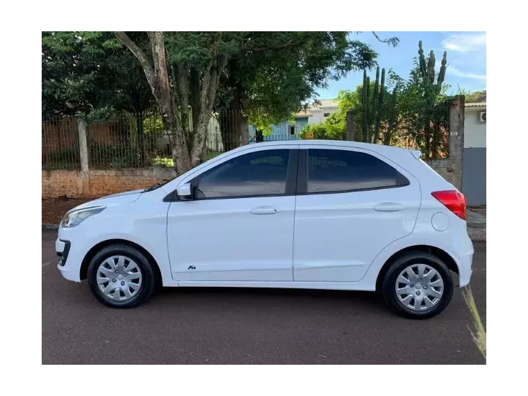 Ford KA Branco 14