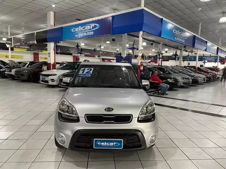 KIA Soul Prata 14