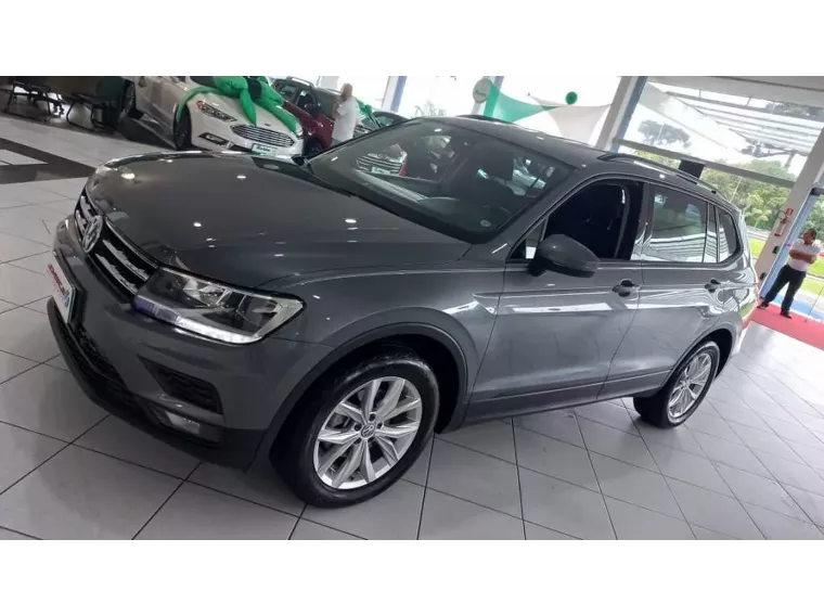 Volkswagen Tiguan Cinza 19