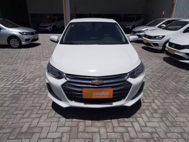 Chevrolet Onix Branco 7