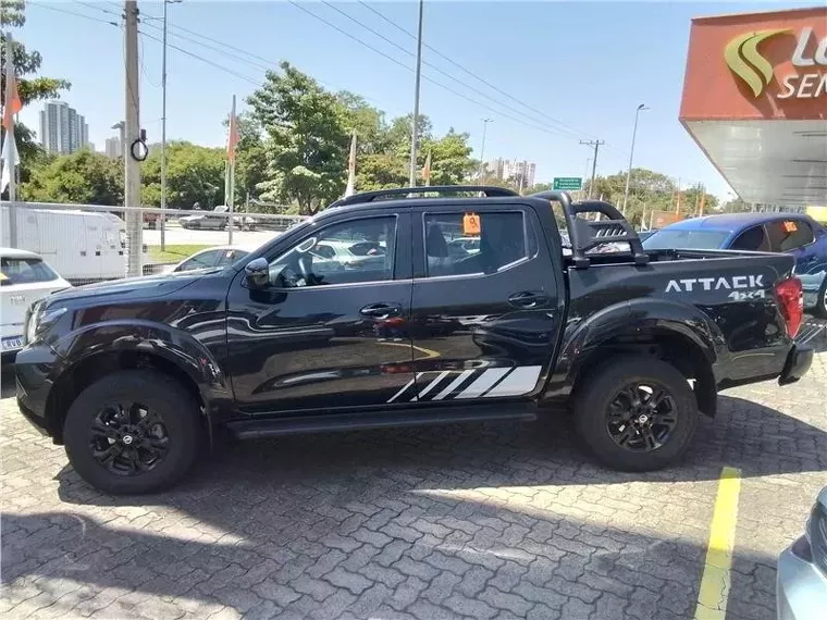 Nissan Frontier Preto 5