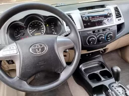 Toyota Hilux SW4