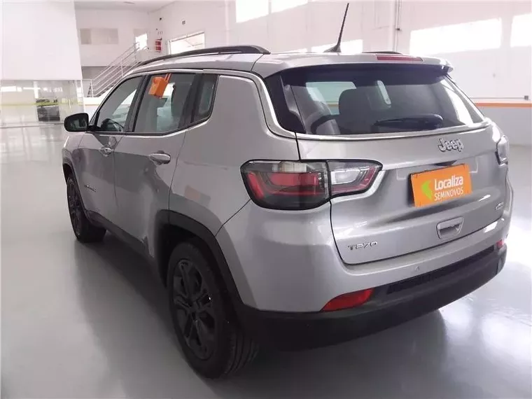 Jeep Compass Prata 1