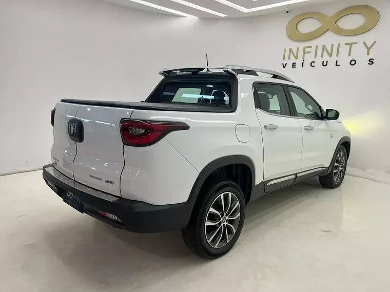 Fiat Toro Branco 3