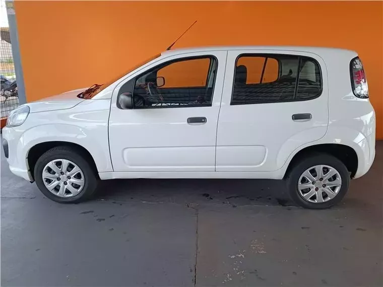 Fiat Uno Branco 5