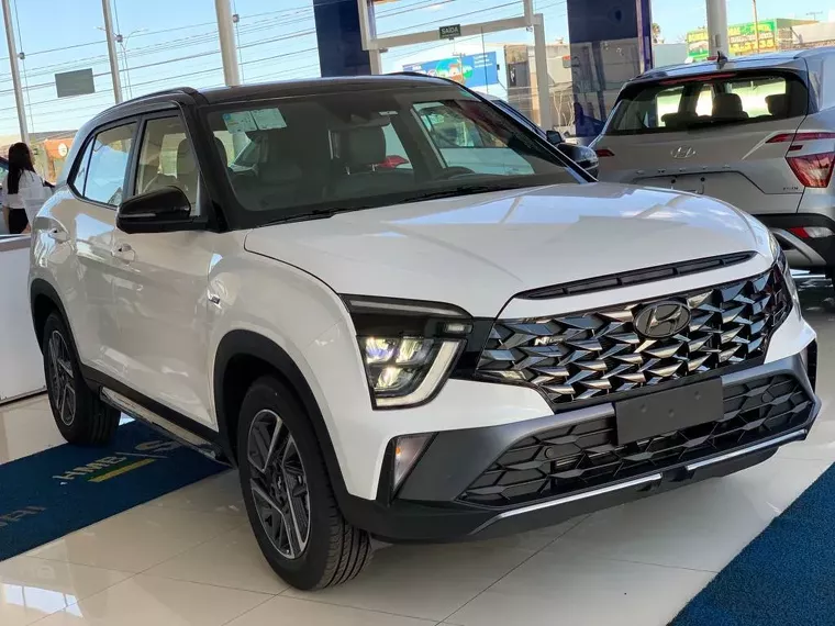 Hyundai Creta Branco 8