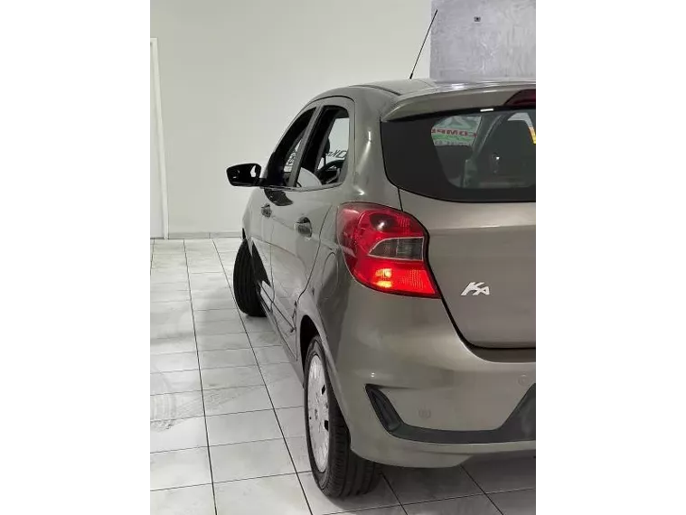 Ford KA Cinza 7