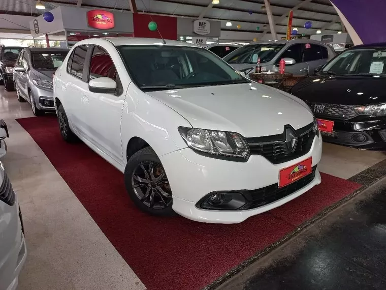 Renault Logan Branco 1