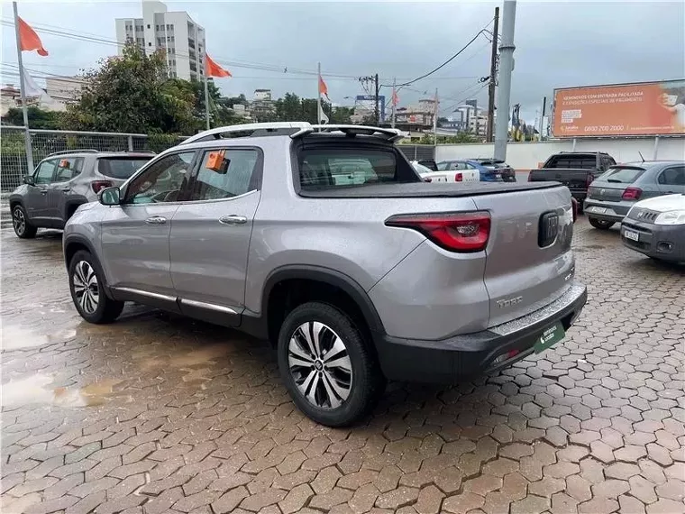 Fiat Toro Prata 8