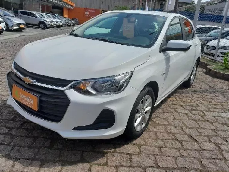 Chevrolet Onix Branco 10