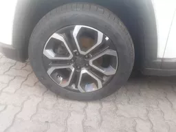 Jeep Commander
