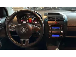 Volkswagen Polo Sedan