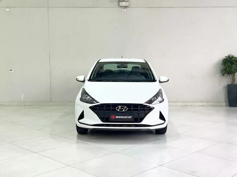 Hyundai HB20S Branco 2