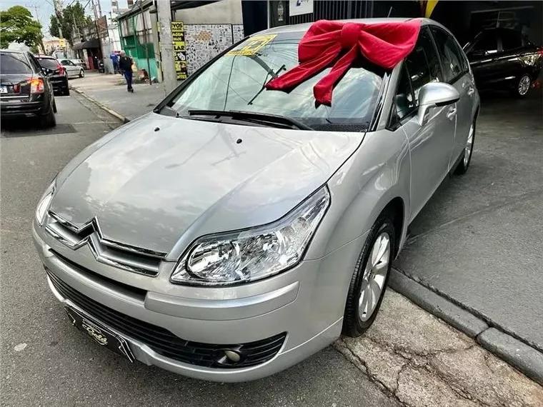 Citroën C4 Prata 6