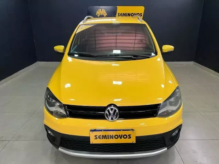 Volkswagen Crossfox Amarelo 13