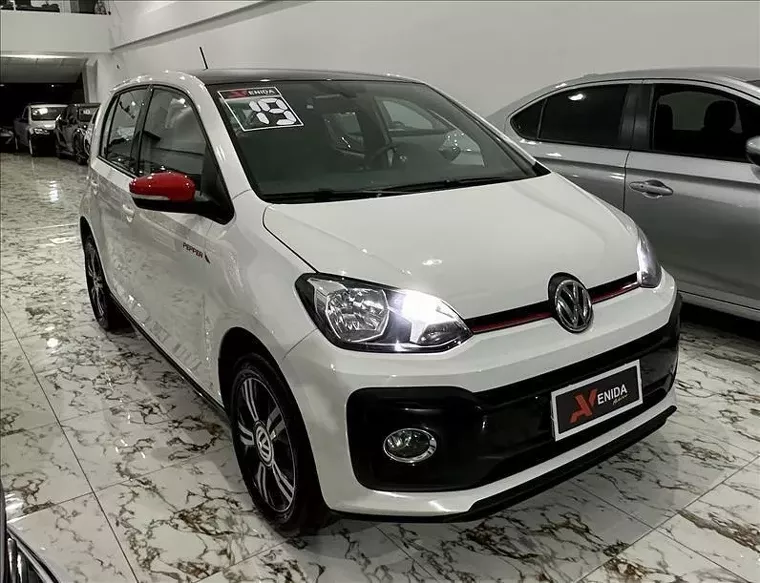 Volkswagen UP Branco 4